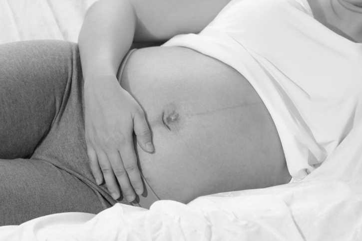 is-abdominal-pain-a-sign-of-pregnancy